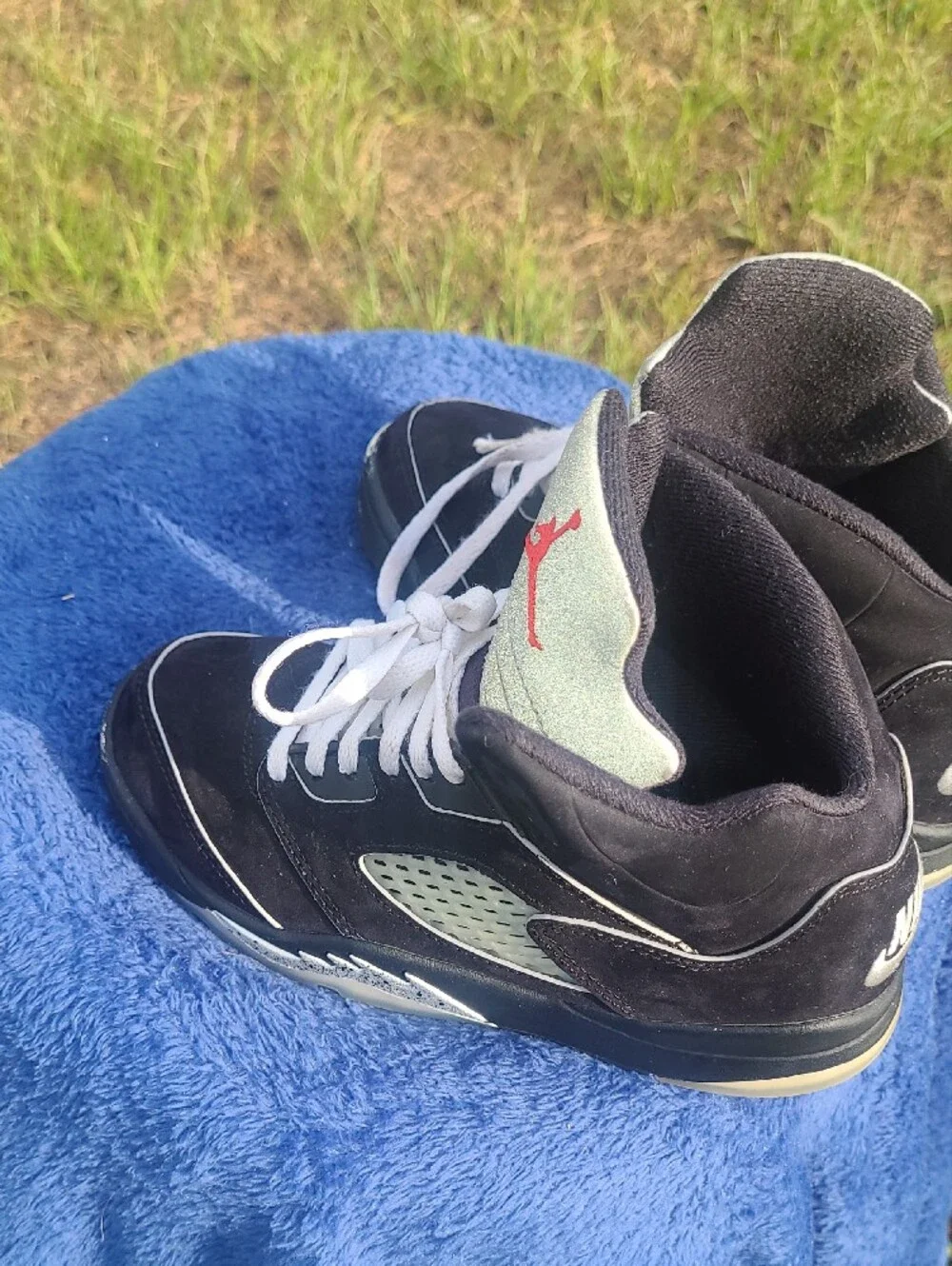Air Jordan 5 Retro OG Black Metallic Reimagined Kids Size 2y